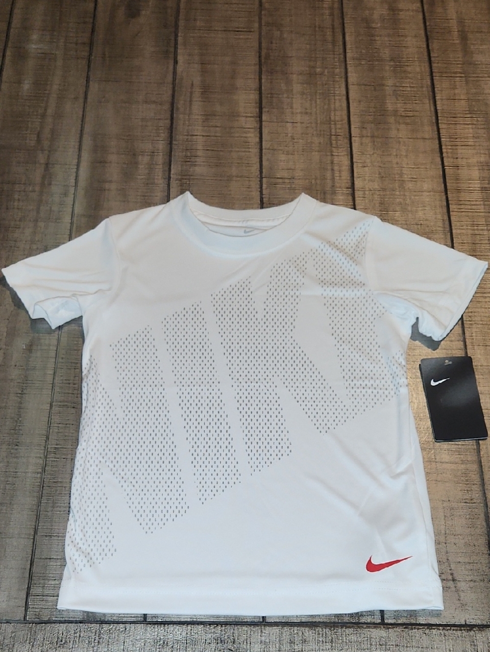 NWT Nike White Short Sleeve Athletic Tee with Red/Pink Swoosh Accent